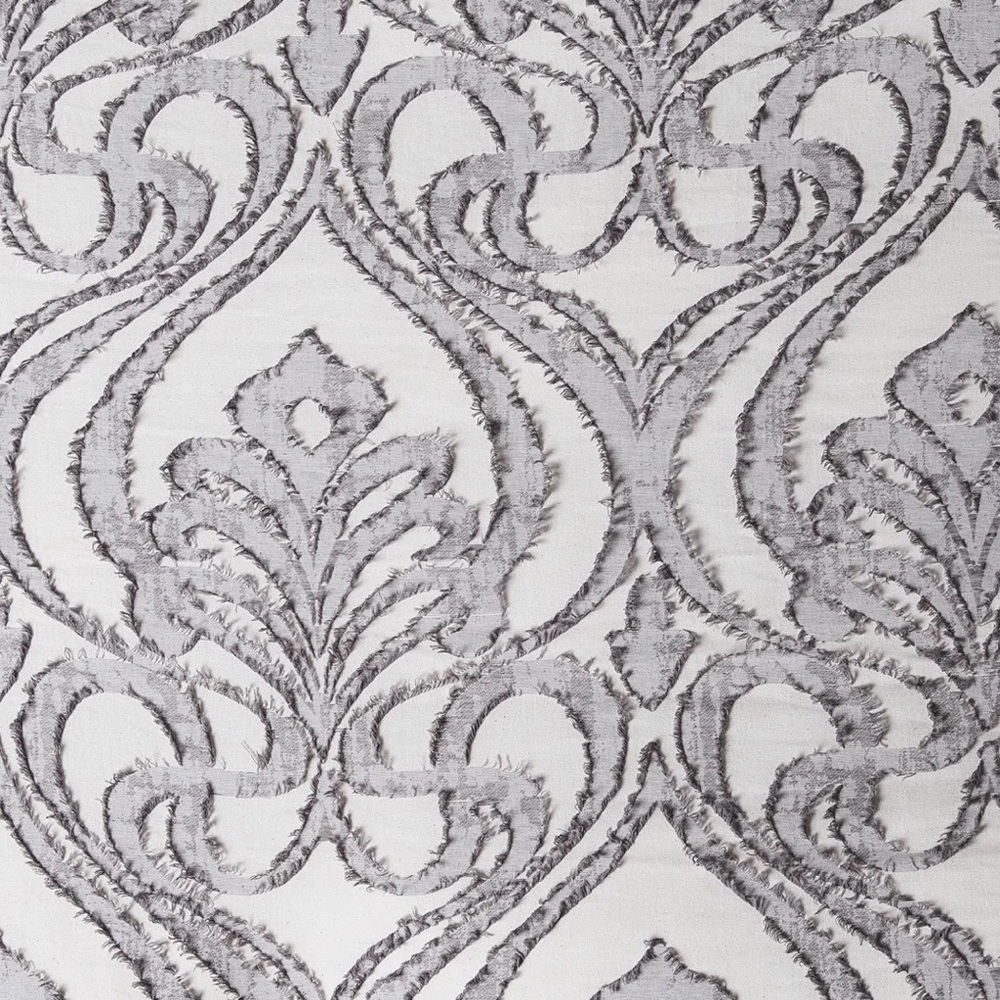 HiEnd Accents Nicole Damask Duvet Cover Set King - Picture 4 of 7